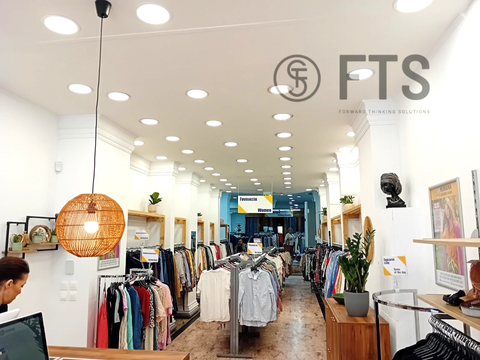 Πρώτο κατάστημα της HUMANA στην Ελλάδα στο κέντρο της Αθήνας κατασκευασμένο από την FTS HELLAS